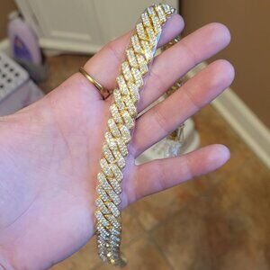 Iced Out Cuban Link Chain – 16 Inch, Blinged-Out Head-Turner with Rhinestones